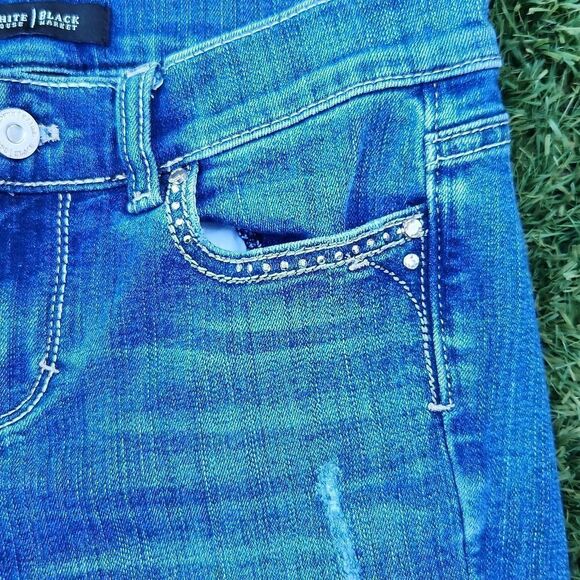White house Black market womens size 00R distressed embellished blue den… - Picture 3 of 9